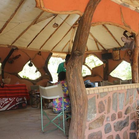 Lion'S Cave Camp, Samburu Villa Archers Post Exteriör bild