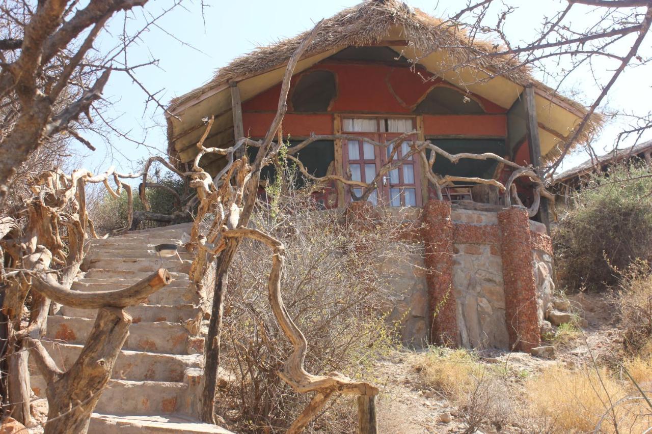 Lion'S Cave Camp, Samburu Villa Archers Post Exteriör bild