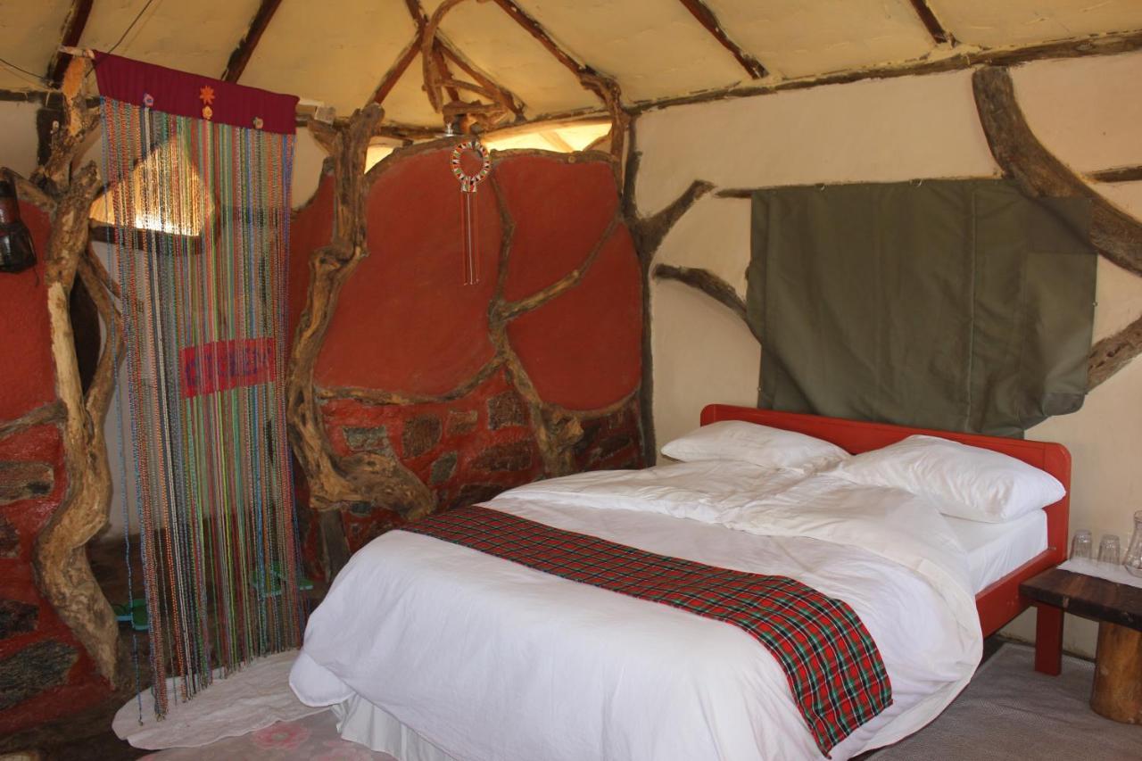 Lion'S Cave Camp, Samburu Villa Archers Post Exteriör bild
