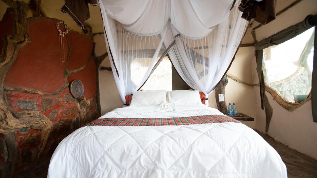 Lion'S Cave Camp, Samburu Villa Archers Post Exteriör bild