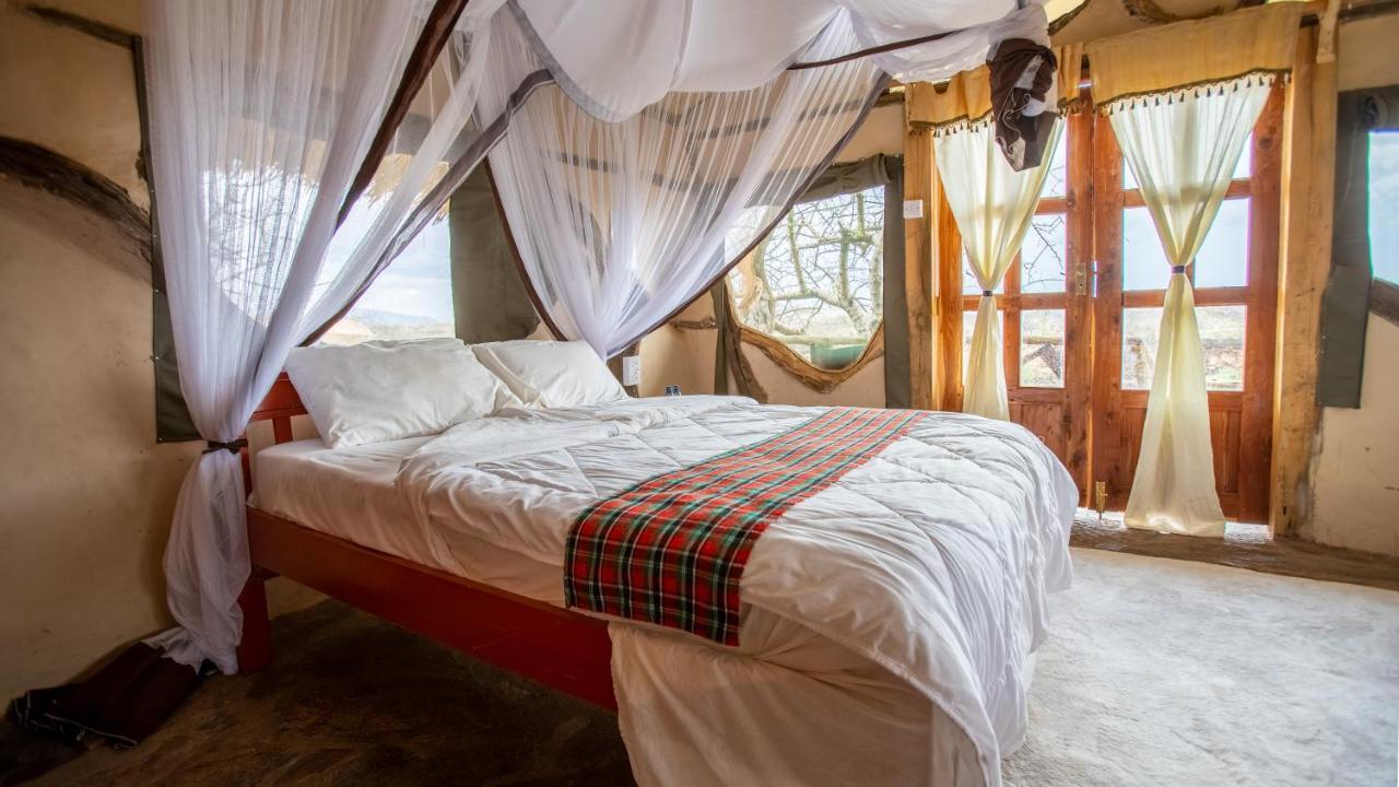 Lion'S Cave Camp, Samburu Villa Archers Post Exteriör bild