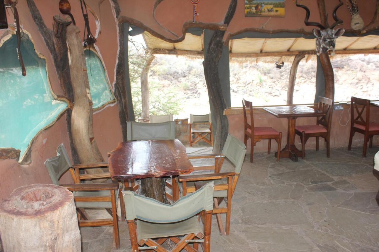 Lion'S Cave Camp, Samburu Villa Archers Post Exteriör bild