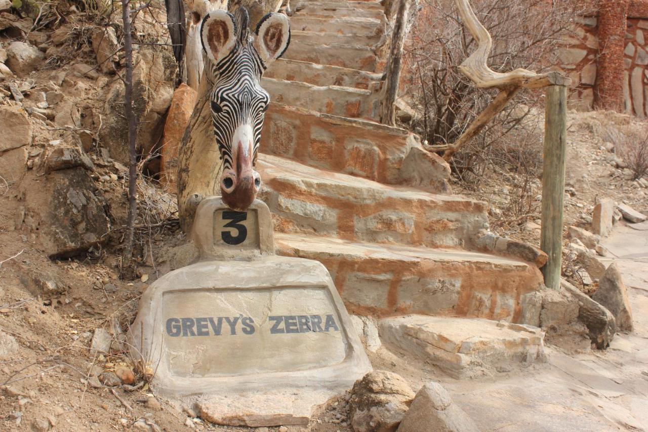 Lion'S Cave Camp, Samburu Villa Archers Post Exteriör bild