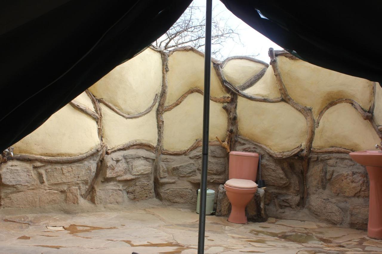 Lion'S Cave Camp, Samburu Villa Archers Post Exteriör bild